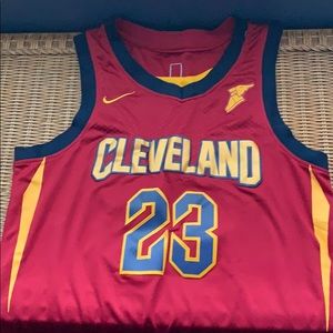 Lebron James Cavs Jersey